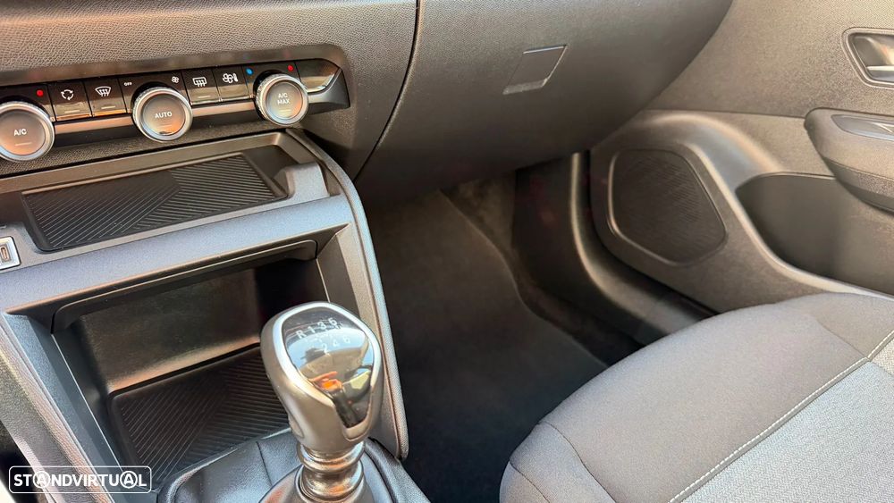 Citroën C4 BlueHDi 110 Stop&Start FEEL PACK - 16