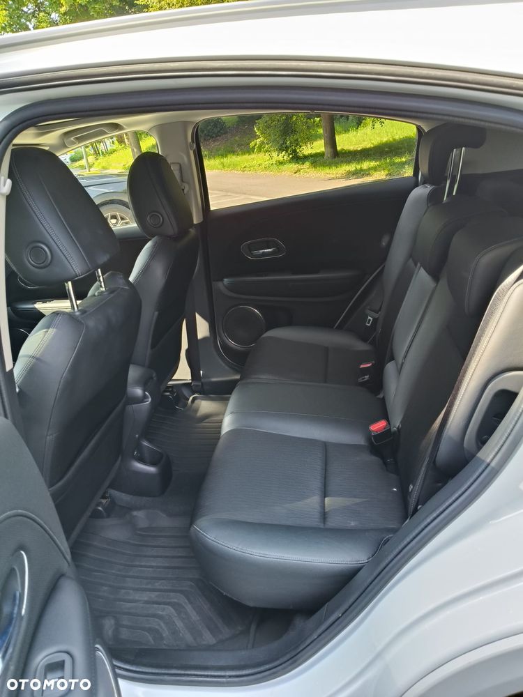 Honda HR-V 1.5 Executive (ADAS / Connect+) CVT - 22