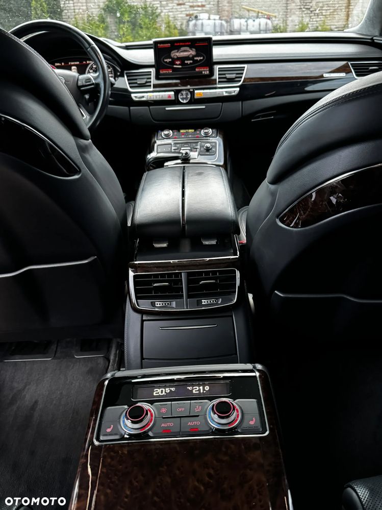Audi A8 4.0 TFSI cylinder on demand quattro tiptronic Lang - 16