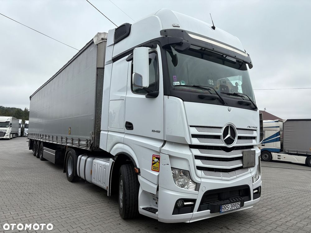 Mercedes-Benz Actros - 2