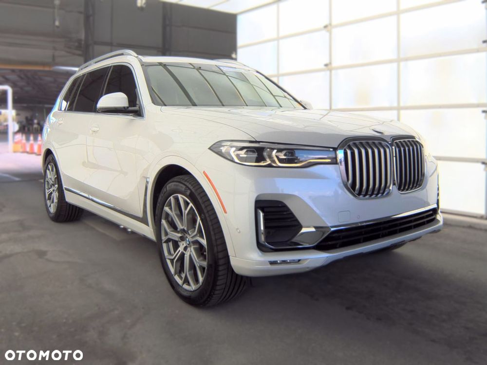 BMW X7 xDrive40i - 4
