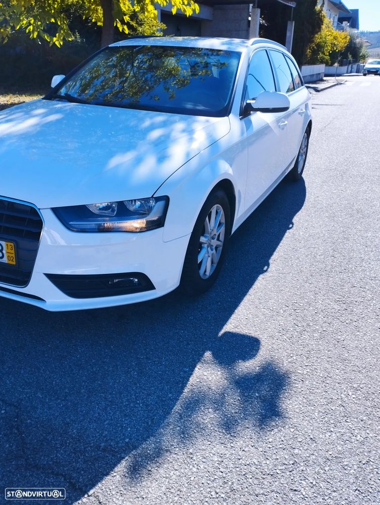 Audi A4 Avant 2.0 TDi Advance - 14