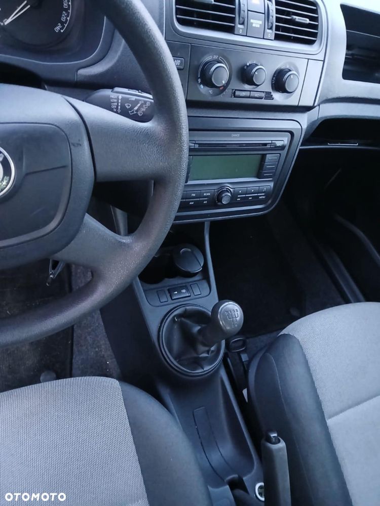 Skoda Fabia - 6