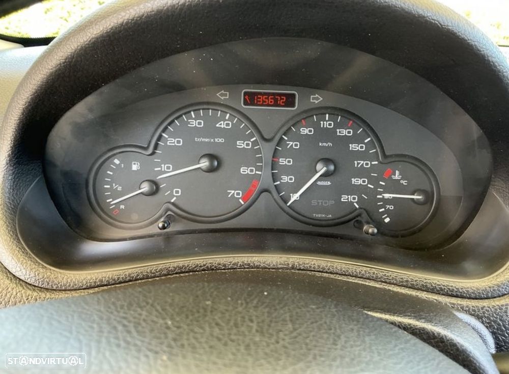 Peugeot 206 1.1 Look II - 2