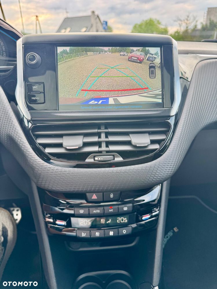 Peugeot 2008 1.2 Pure Tech Crossway S&S EAT6 - 27
