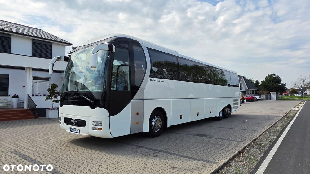 MAN Lions Coach Supreme - 3