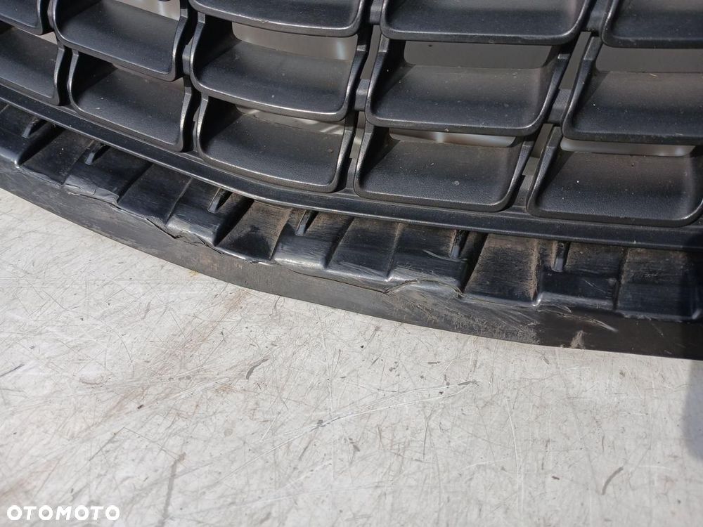 ATRAPA GRILL KRATKA OPEL ZAFIRA C 2012-2016r. 13300698 - 2