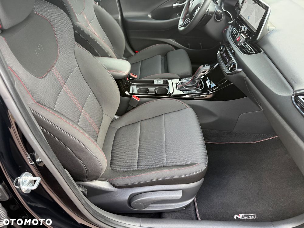 Hyundai i30 1.5 T-GDI 48V-Hybrid DCT N Line - 11