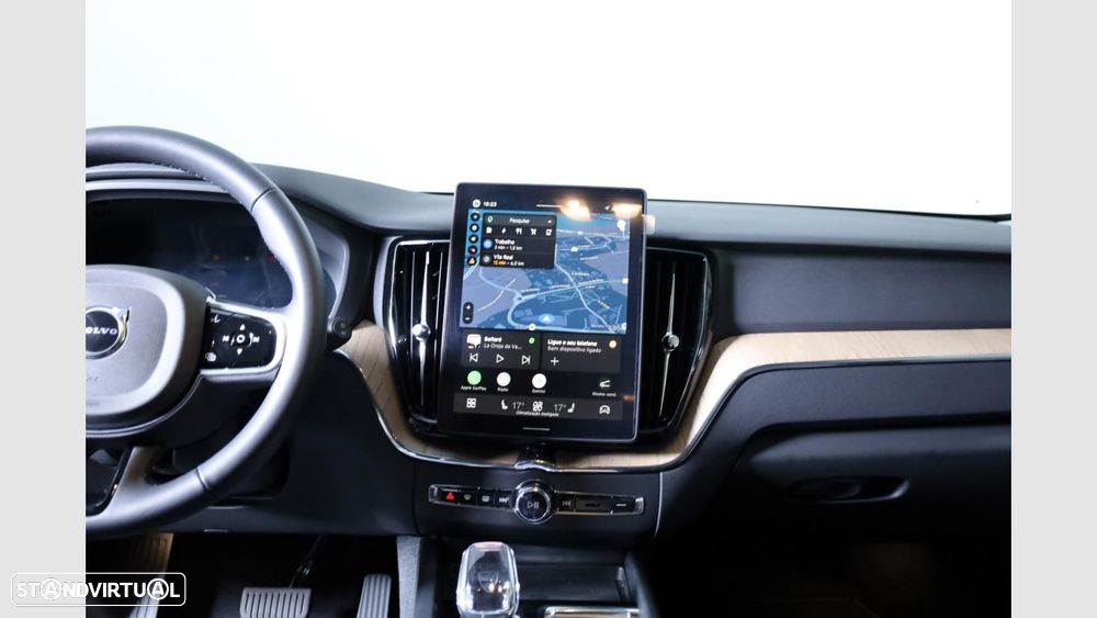 Volvo XC 60 2.0 T6 PHEV Plus Dark - 15