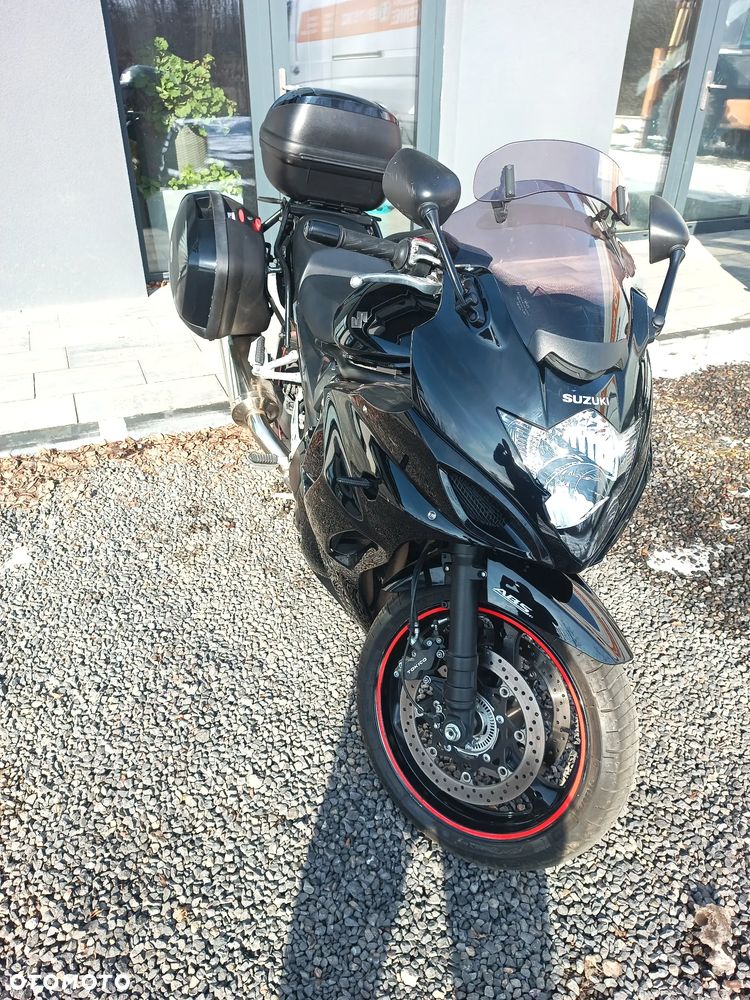 Suzuki GSX - 1