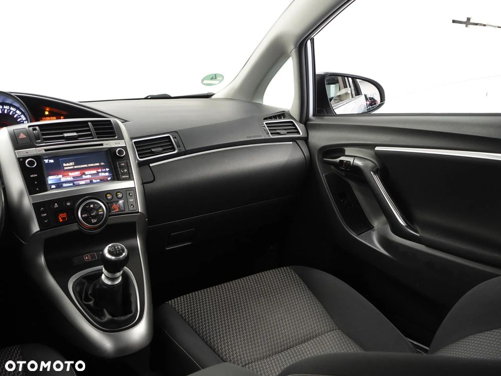 Toyota Verso 1.6 D-4D 5-Sitzer Start/Stop Life - 36