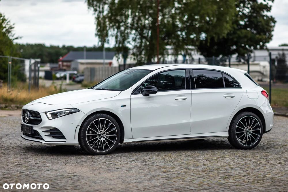 Mercedes-Benz Klasa A 250 e 8G-DCT Edition 2020 - 5