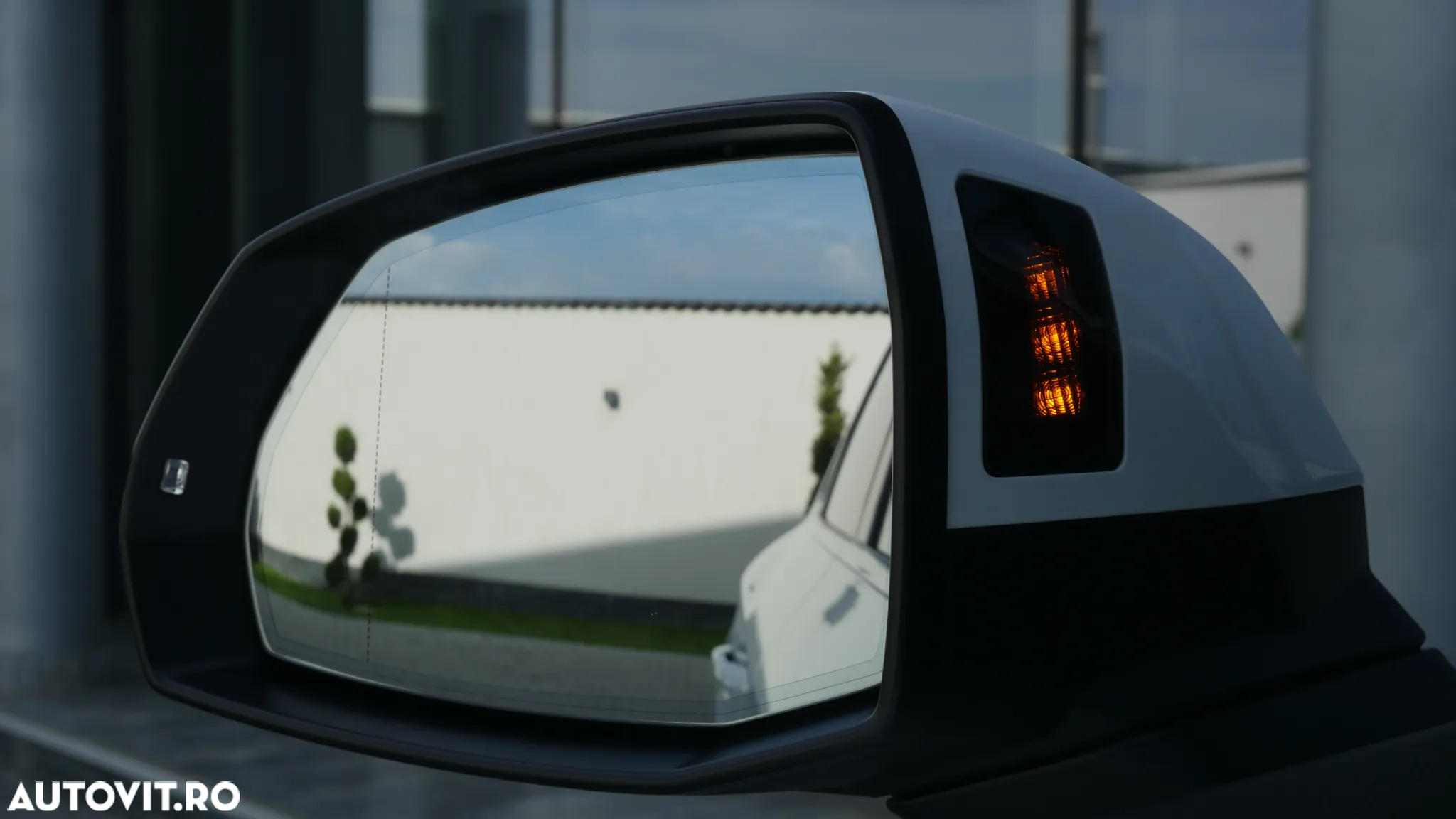 Audi Q5 2.0 40 TDI quattro S tronic Design - 32
