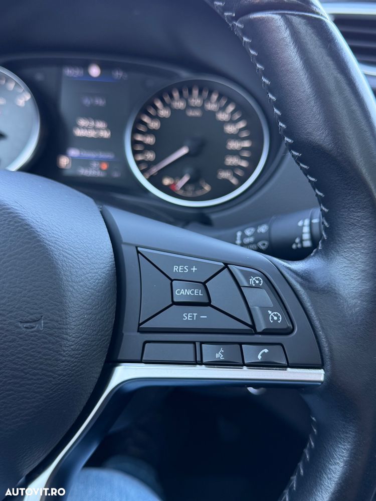 Nissan Qashqai 1.7 dCi Xtronic ALL-MODE 4x4i N-CONNECTA - 13