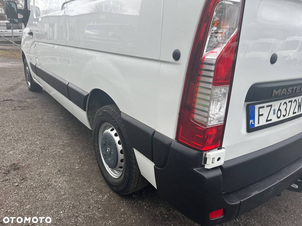 Renault Master 2.3dci 125ps 2012r L2H2 klima hak 2500kg - 14