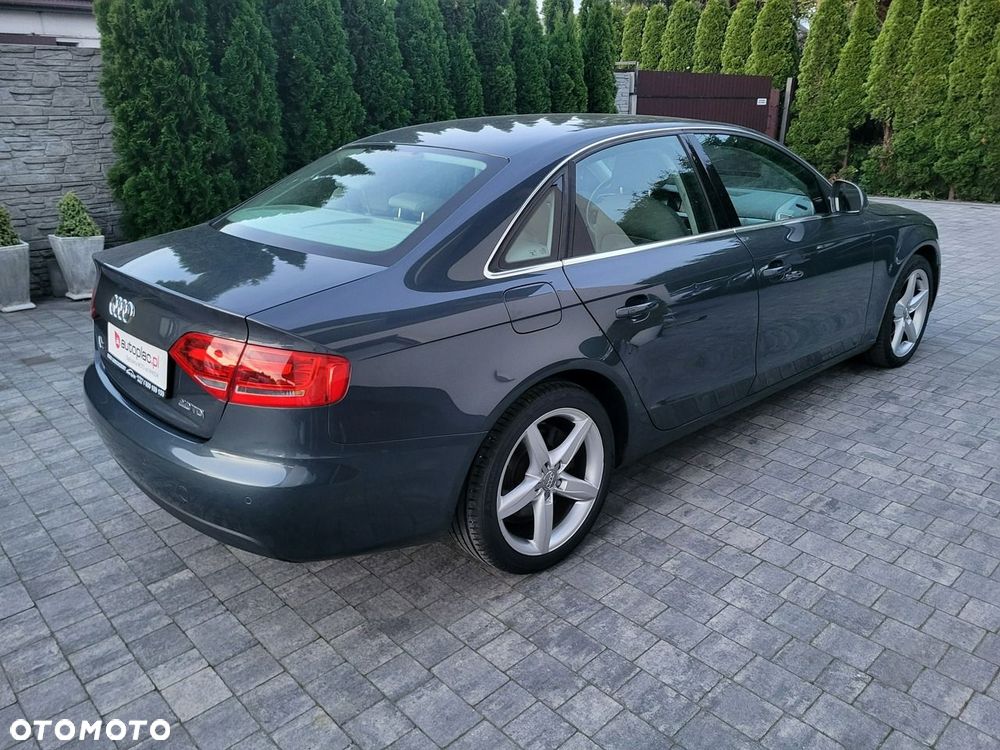 Audi A4 Limousine 2.0 TDI - 5