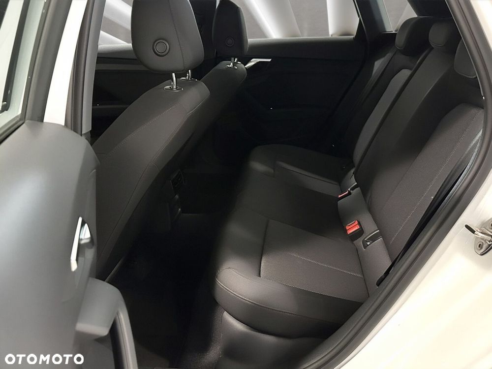 Audi A3 Sportback - 12