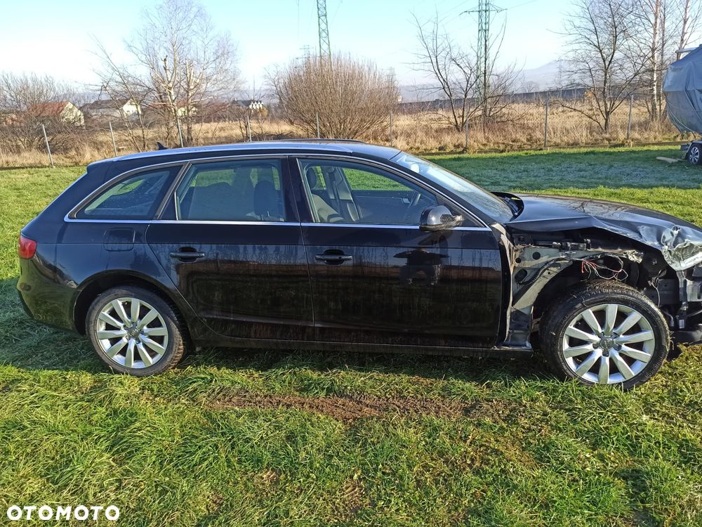Audi A4 ver-avant-3-0-tdi-dpf-multitronic-ambiente - 12