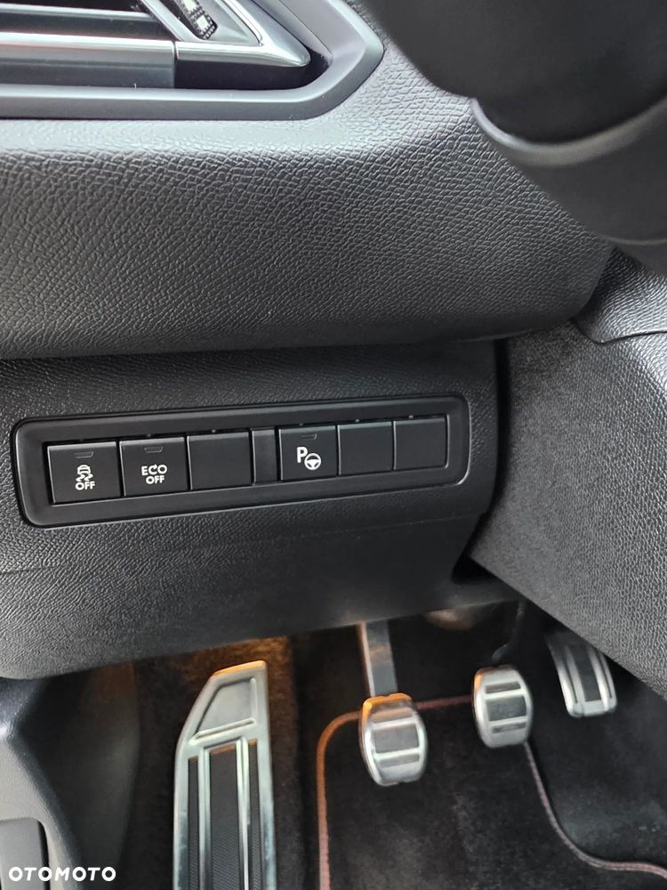 Peugeot 308 BlueHDi FAP 150 Stop&Start GT-Line Edition - 24