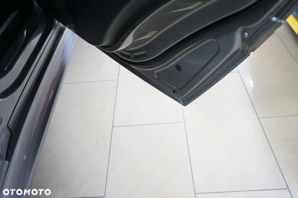 Mercedes-Benz Klasa B 200 CDI Autotronic - 17