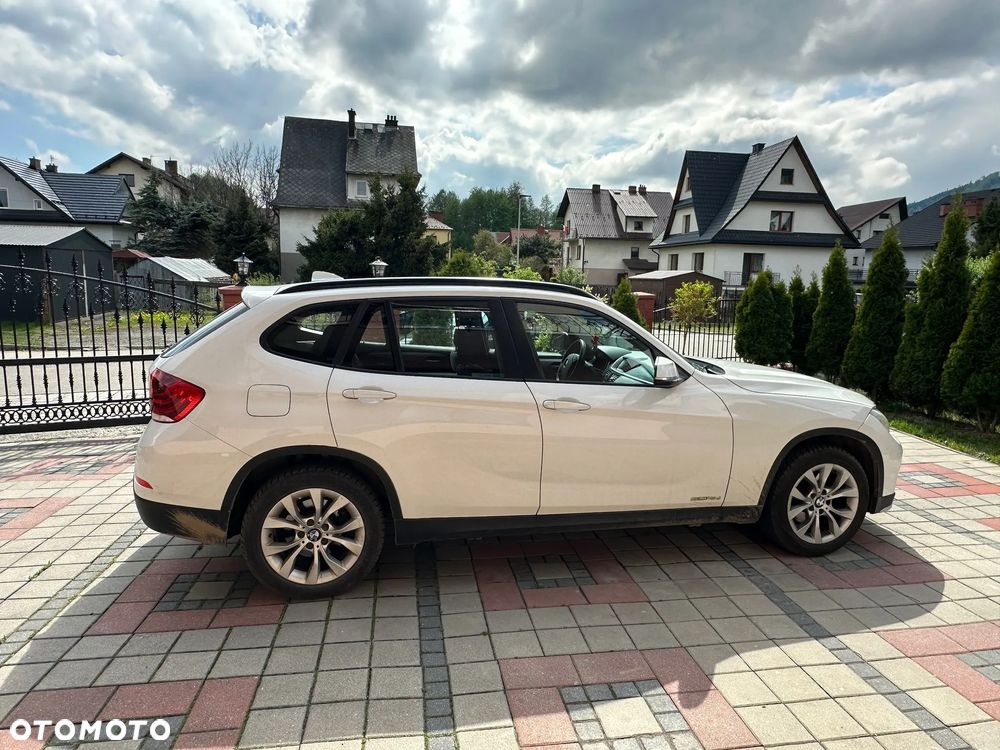 BMW X1 sDrive16d - 4