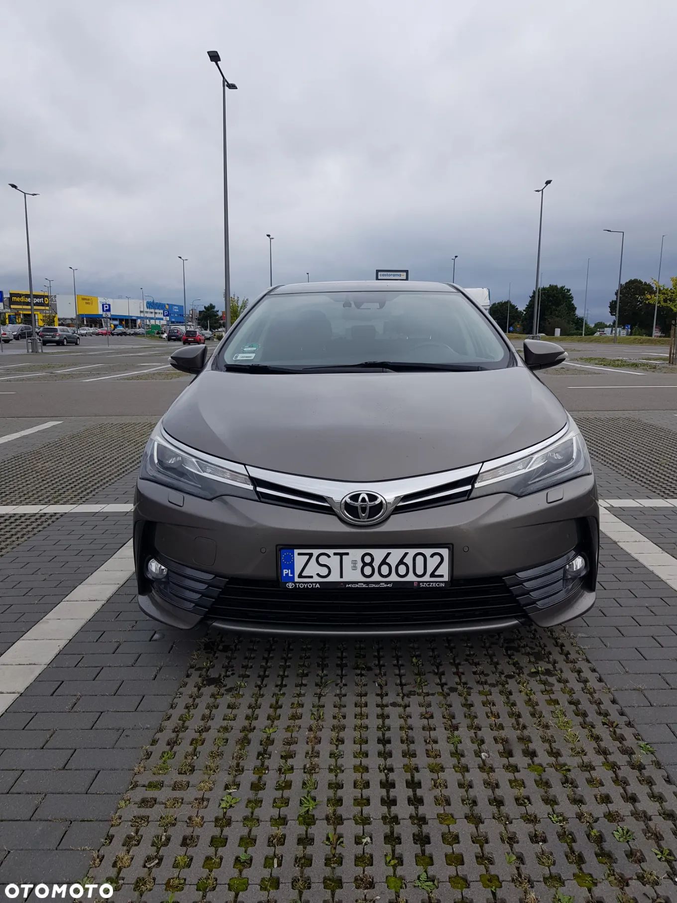 Toyota Corolla 1.6 Comfort - 1