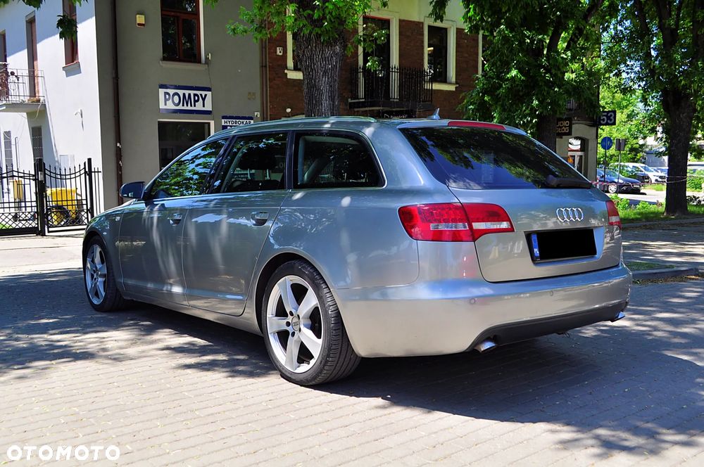 Audi A6 Avant - 4