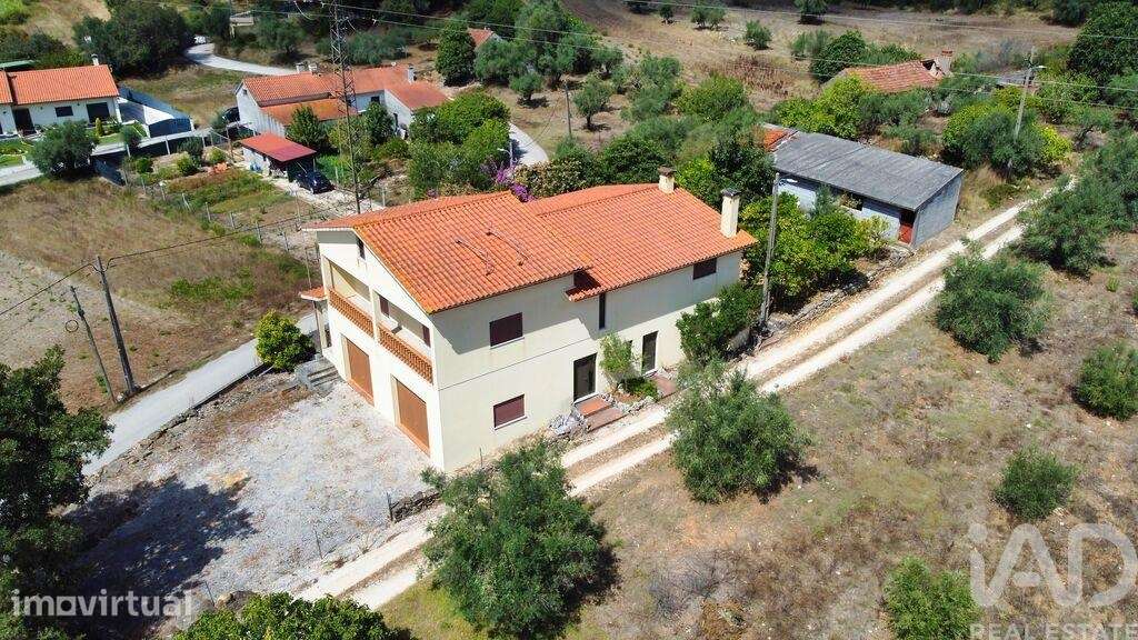Casa / Villa T4 em Pombal de 344,00 m2 - Grande imagem: 3/29