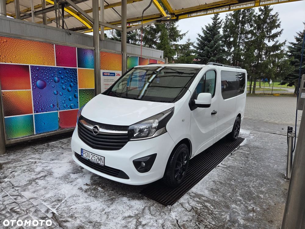 Opel Vivaro - 32