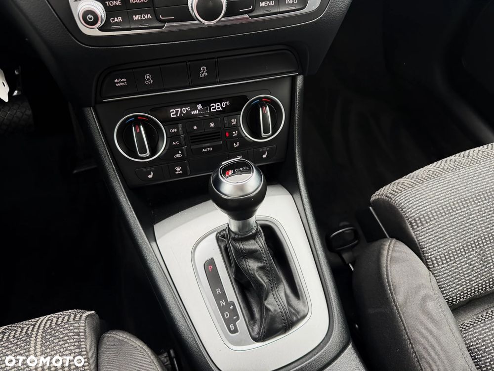 Audi Q3 2.0 TDI S tronic design - 16