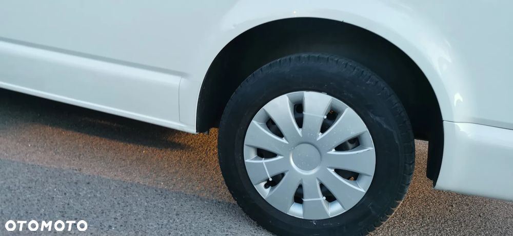 Volkswagen T5 - 11