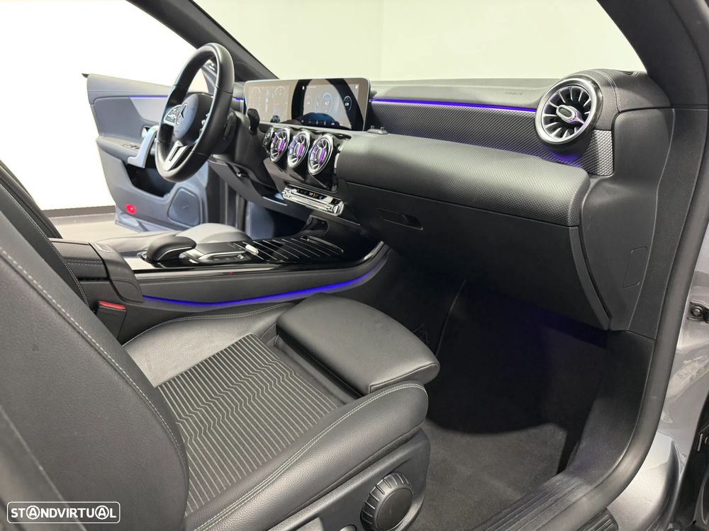Mercedes-Benz CLA 180 d Shooting Brake Progressive Aut. - 39