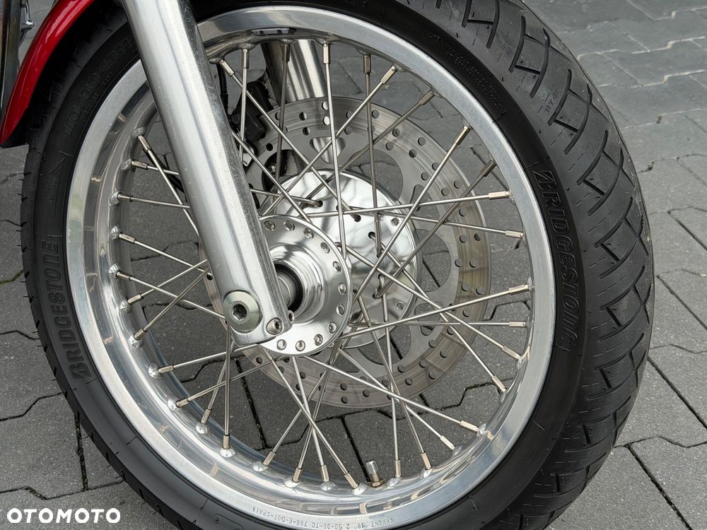 Triumph Thunderbird - 21