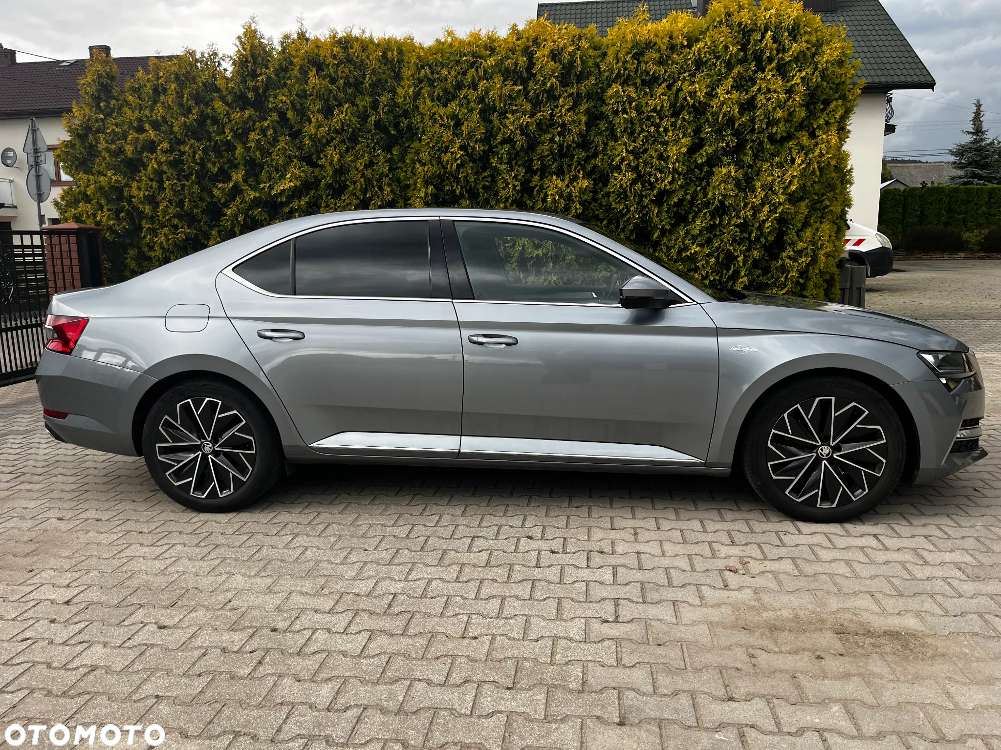 Skoda Superb 2.0 TDI 4x4 L&K DSG - 6
