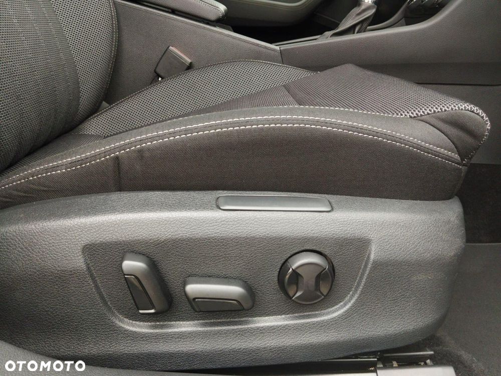 Skoda Superb 2.0 TDI SCR Style DSG - 18