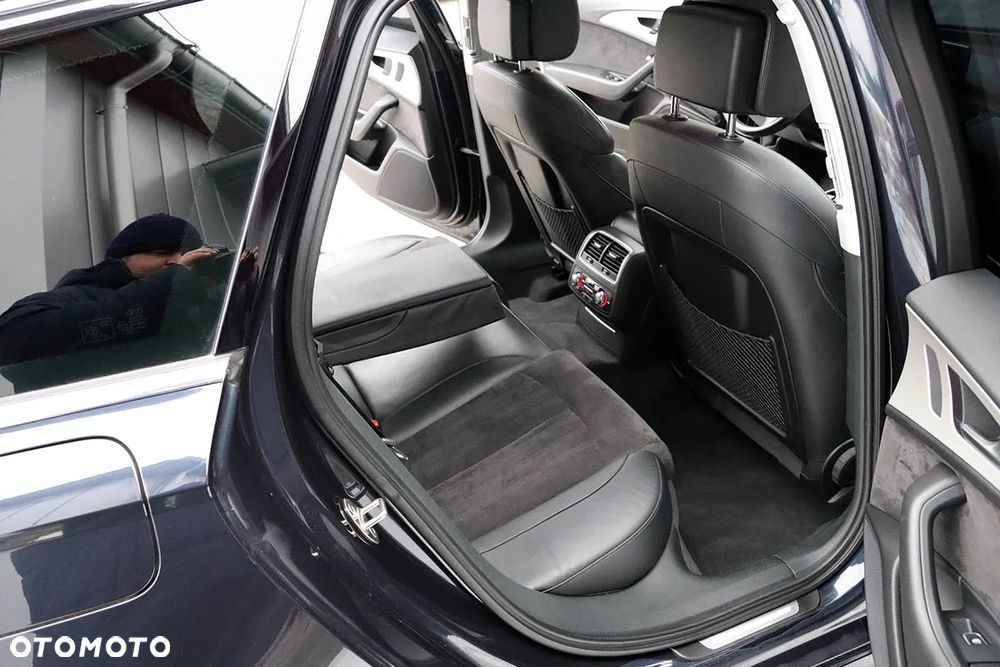 Audi A6 Avant 2.0 TDI Ultra S tronic - 29