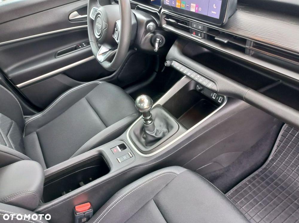 Jeep Avenger 1.2 GSE T3 Longitude FWD - 30