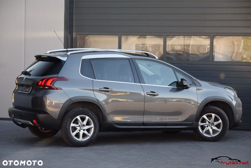 Peugeot 2008 - 12