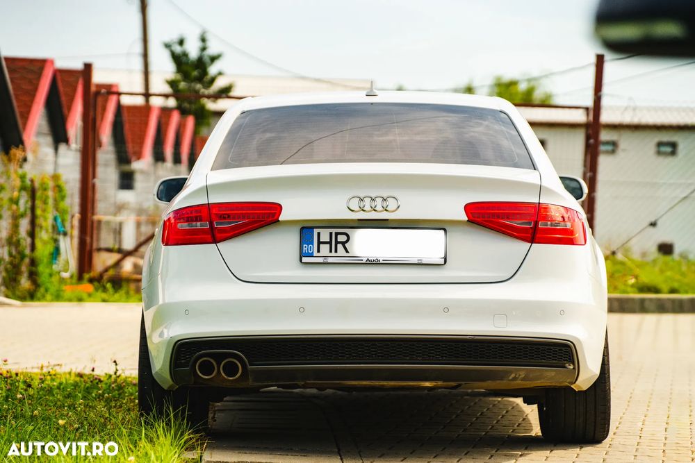 Audi A4 Limuzina 2.0 TDI B8 - 5