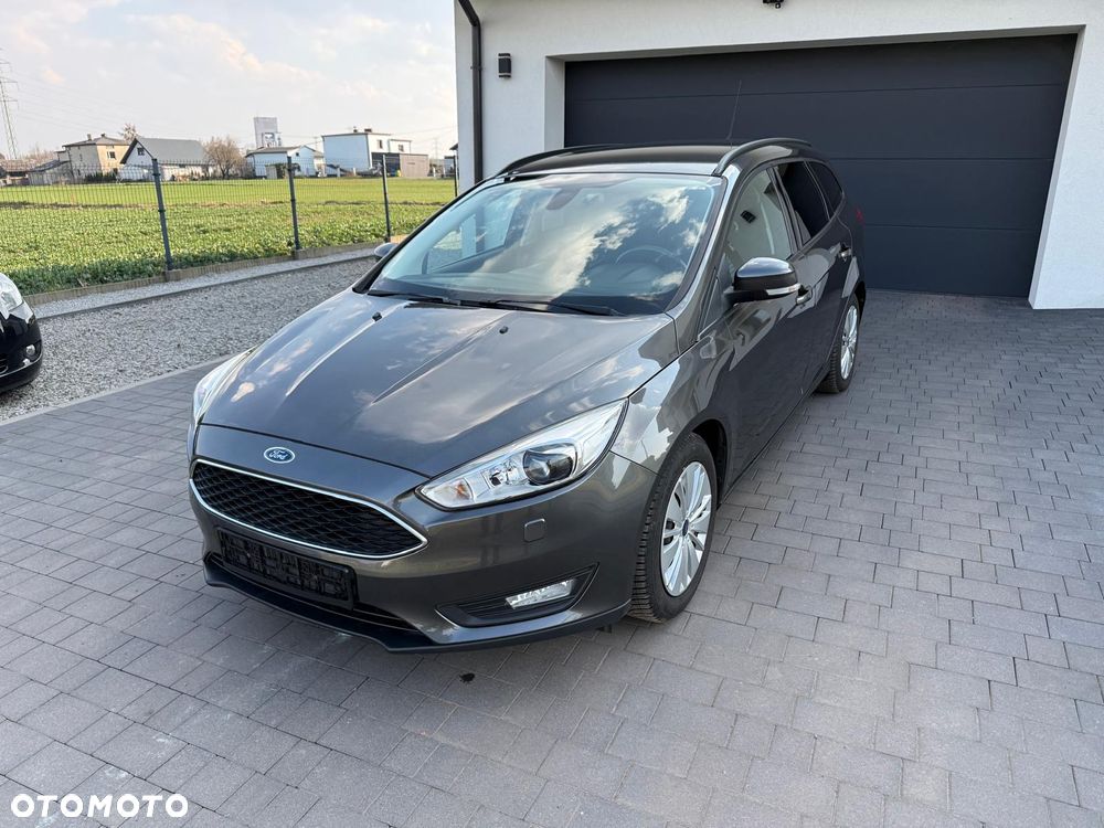 Ford Focus - 1