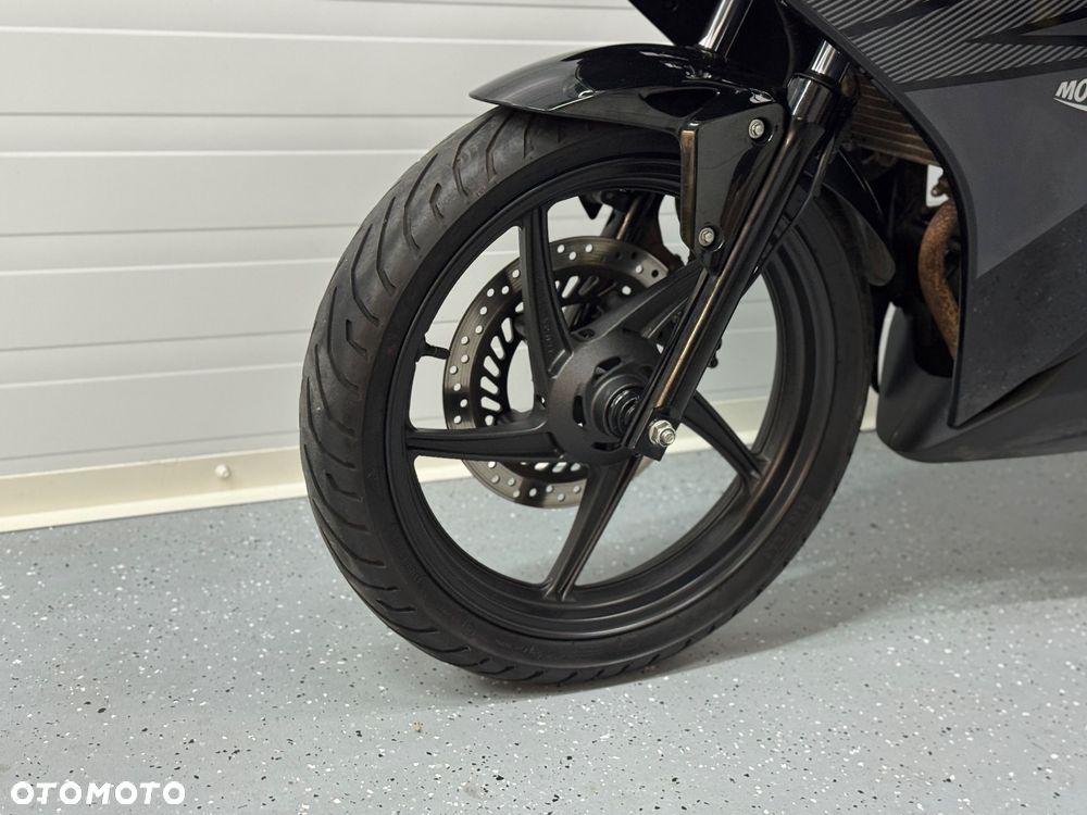 Honda CBR - 18