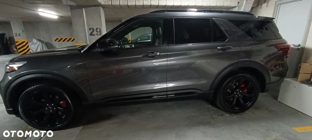 Ford Explorer - 14