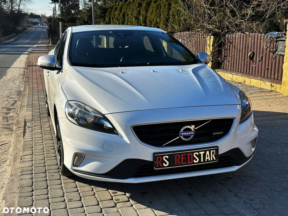 Volvo V40 D2 R Design - 21
