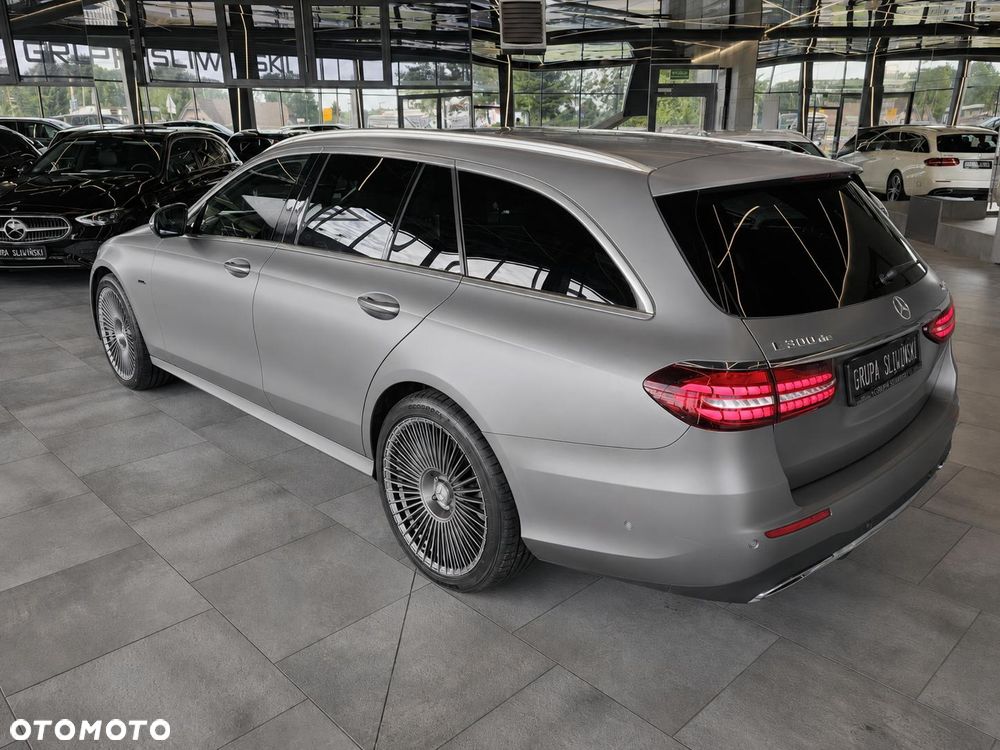 Mercedes-Benz Klasa E 300 de 4-Matic AMG - 7