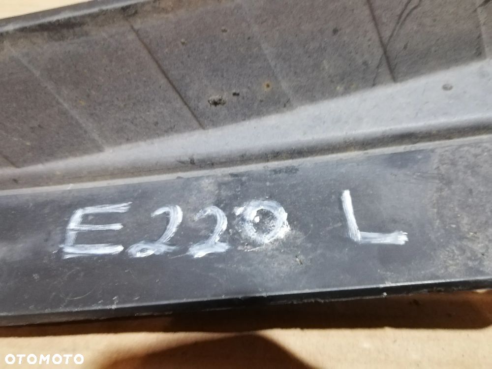 MERCEDES-BENZ W238 E AMG MOCOWANIE ŚLIZG ZDERZAKA LEWY TYŁ A2388858500 - 3
