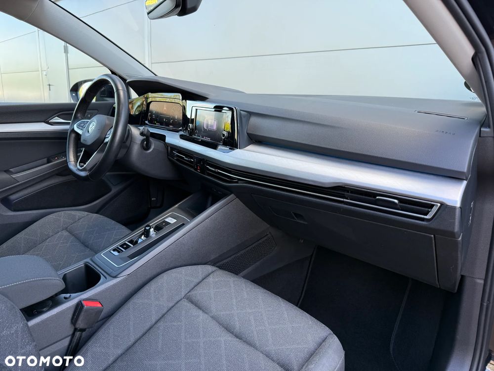 Volkswagen Golf 1.0 eTSI OPF DSG Life - 34