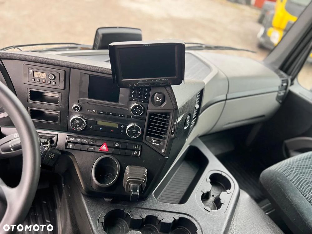 Mercedes-Benz Antos 1832 / Izoterma / Euro 6 / Winda / - 33