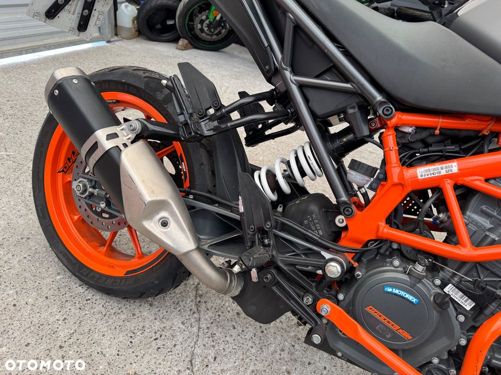 KTM Duke - 25