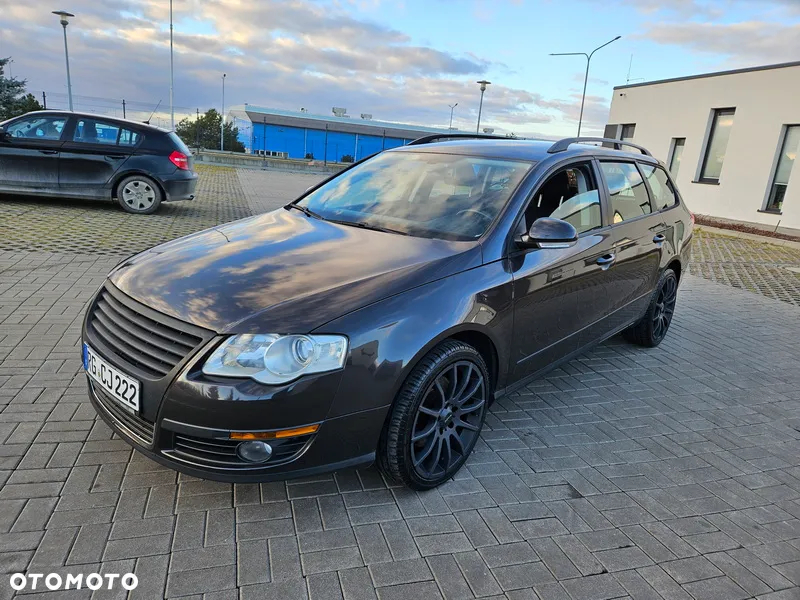 Volkswagen Passat - 14