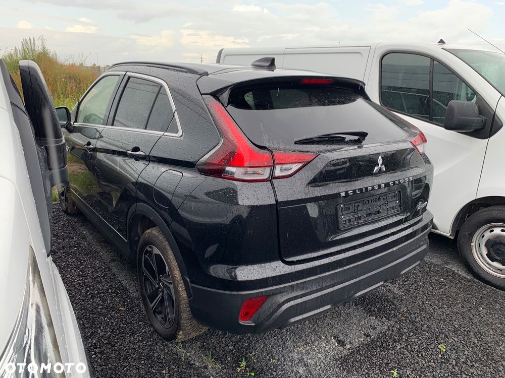 Mitsubishi Eclipse Cross - 3